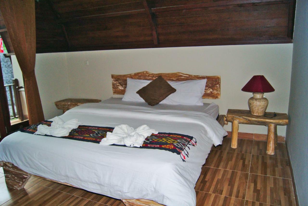 Ghamed Sari Hotel Exterior photo