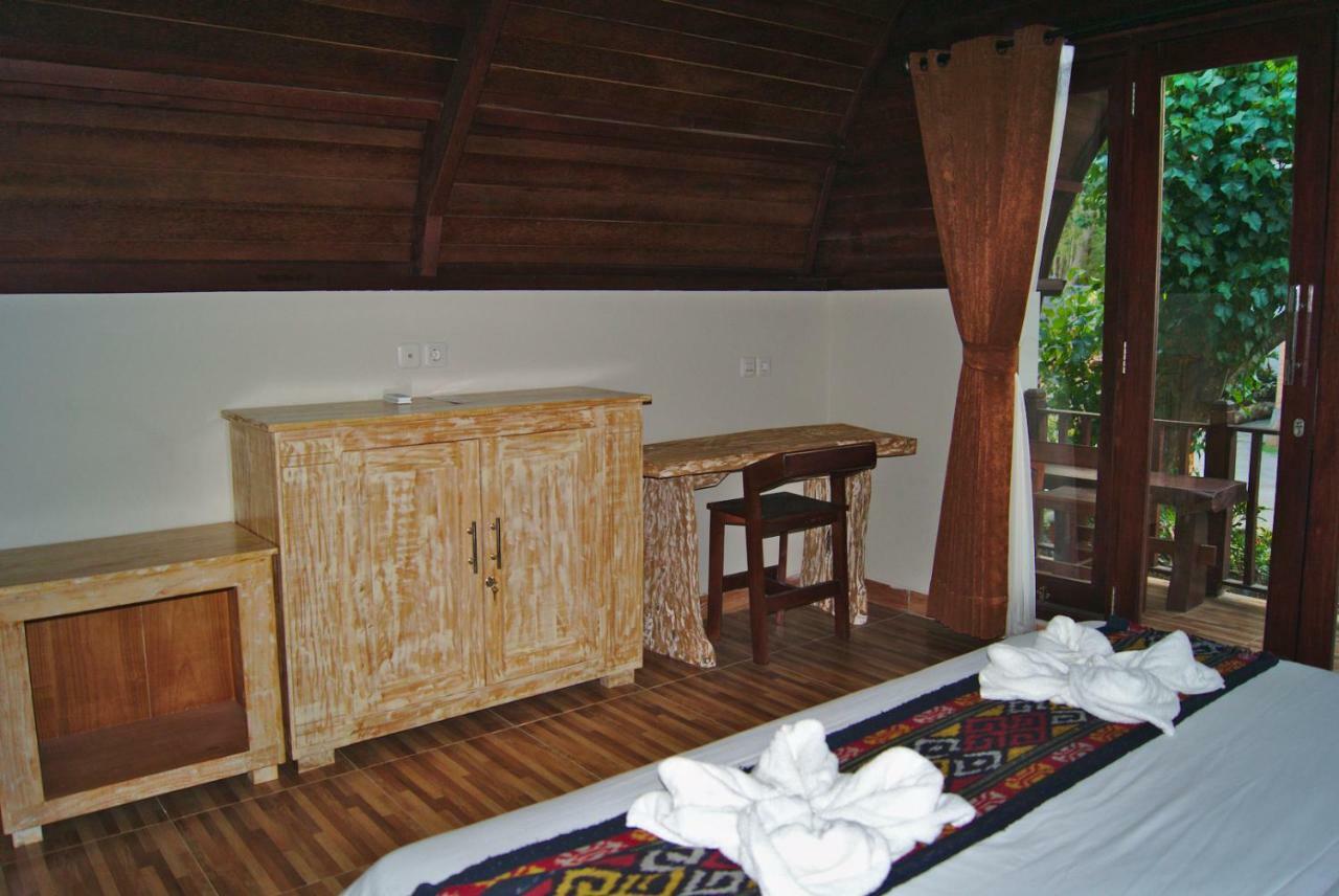 Ghamed Sari Hotel Exterior photo